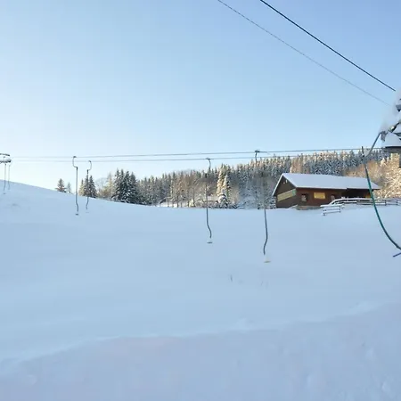Vermont Lodge *